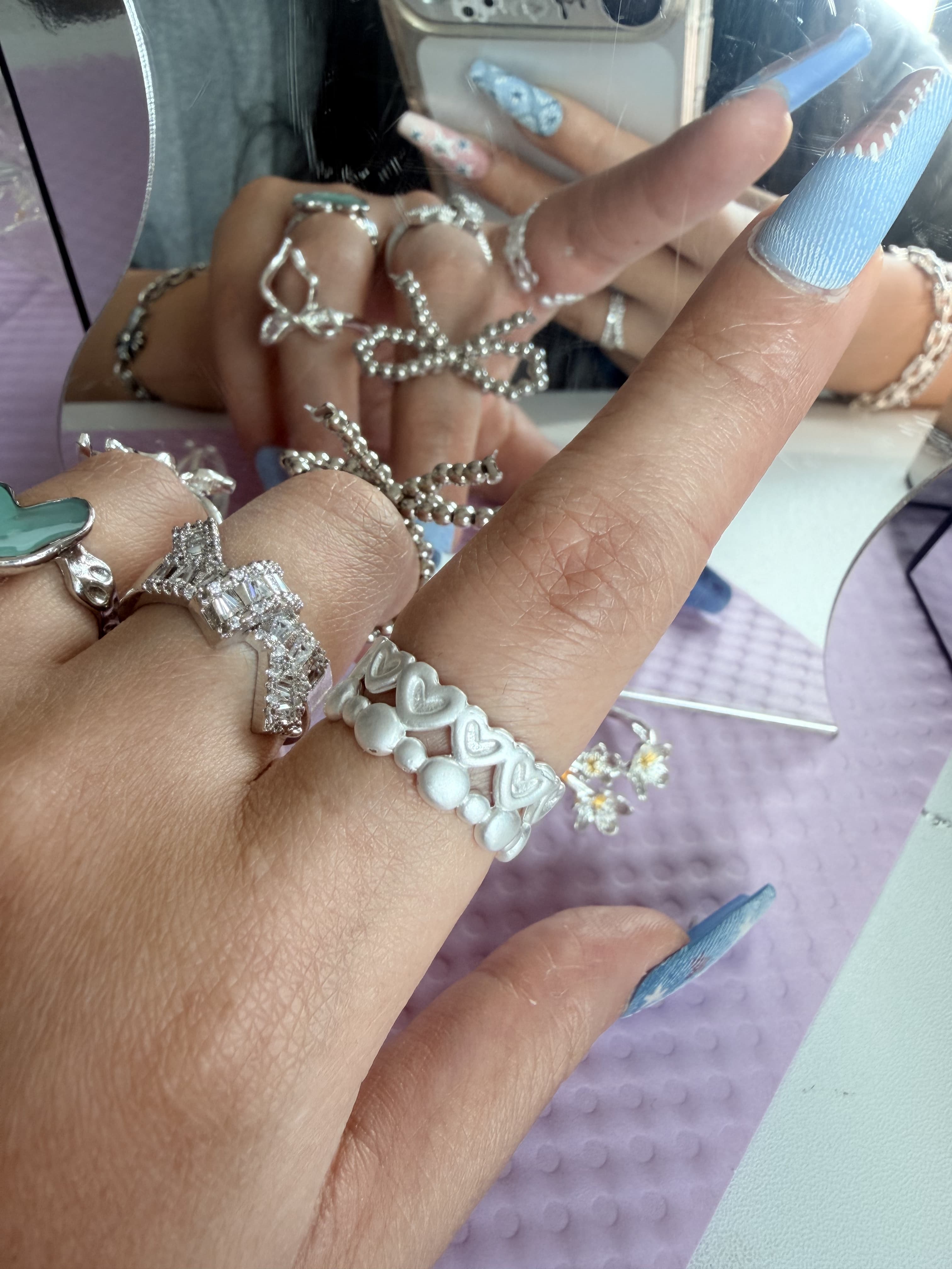 🎀 Bow & Glow Ring
