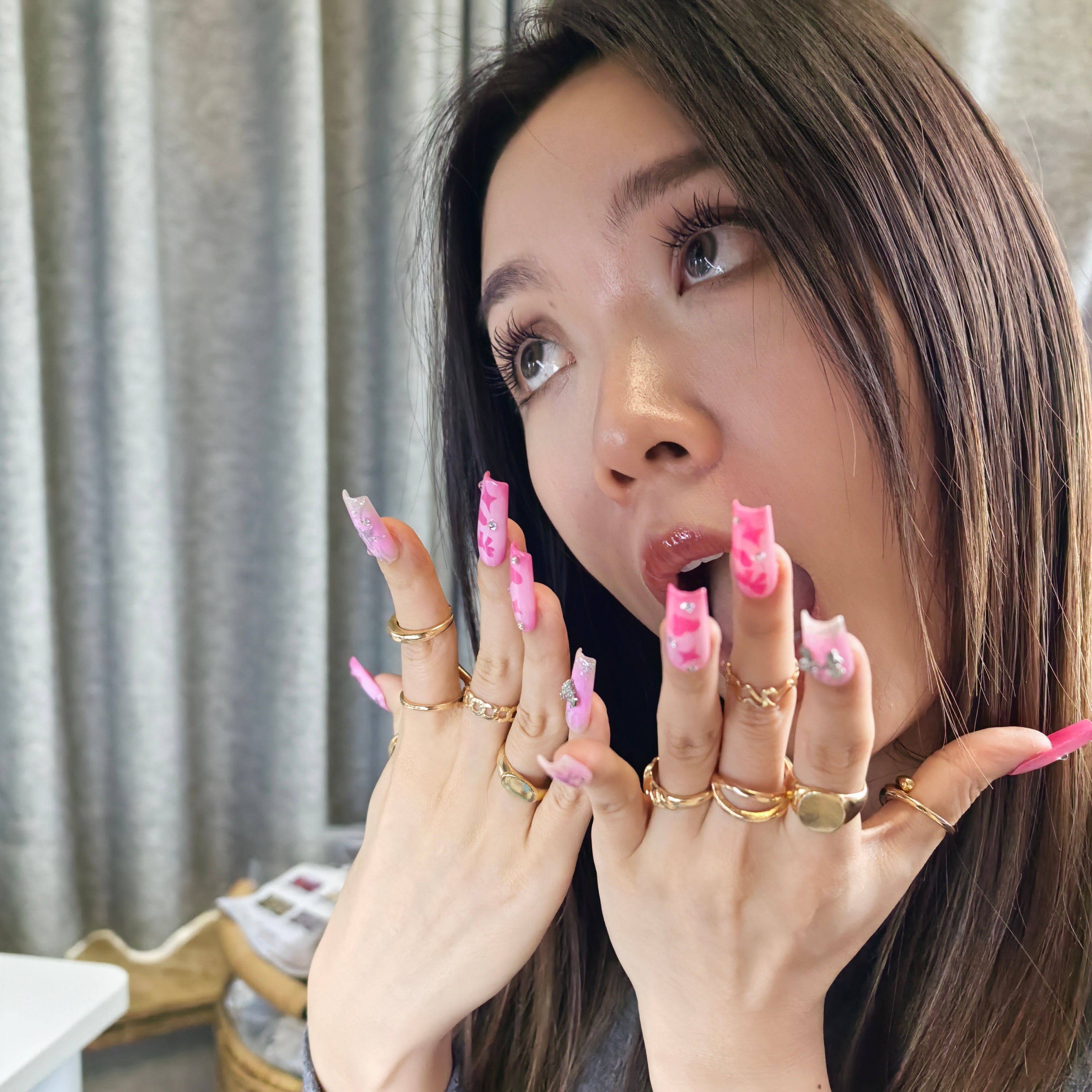 Candy Glitter reusable press-on nails – 3D bow and crystal charm coffin nail set for date nights and Valentine's Day