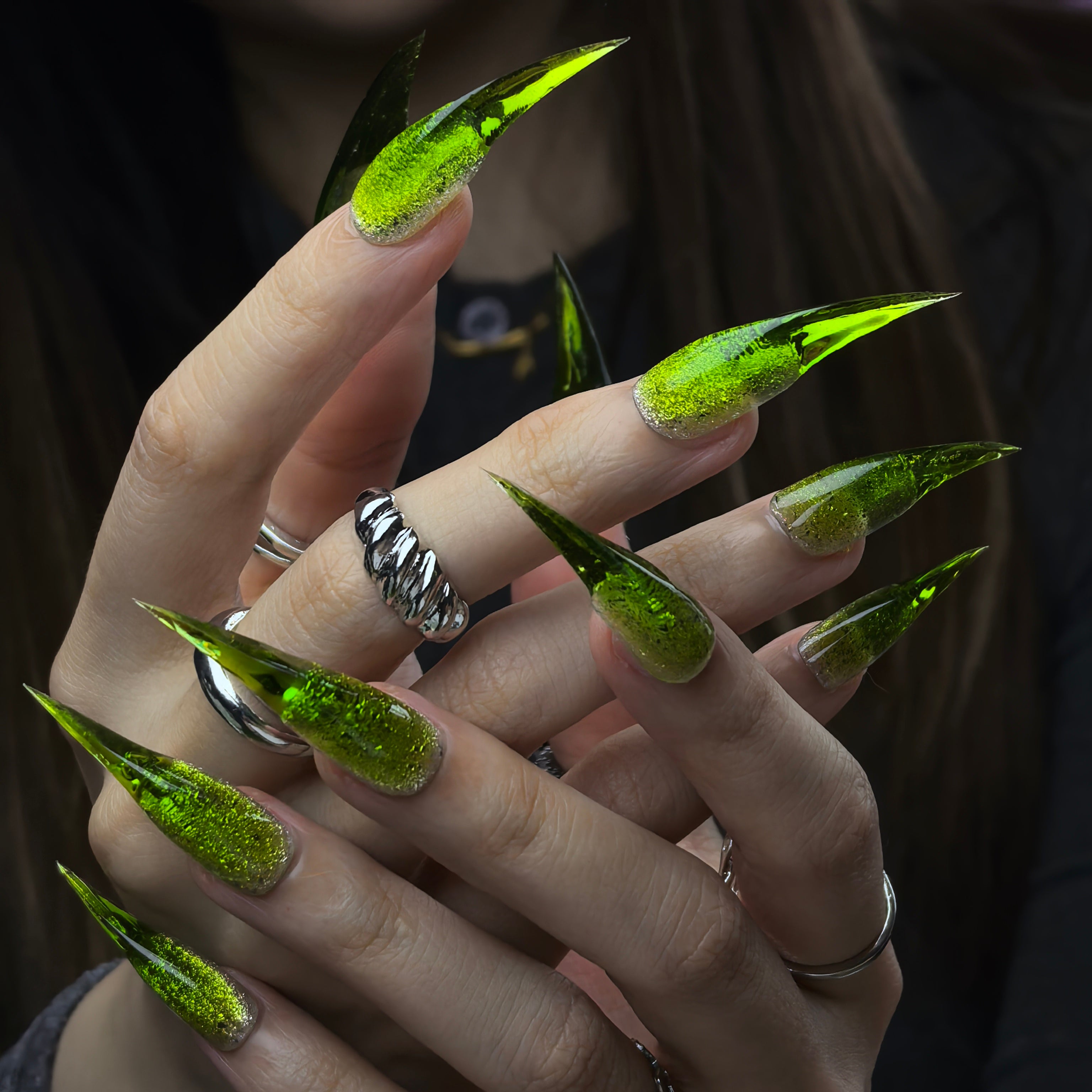 Cat Claw #7 press-on nails — hand-crafted curved cat claw luxury fake nails for women