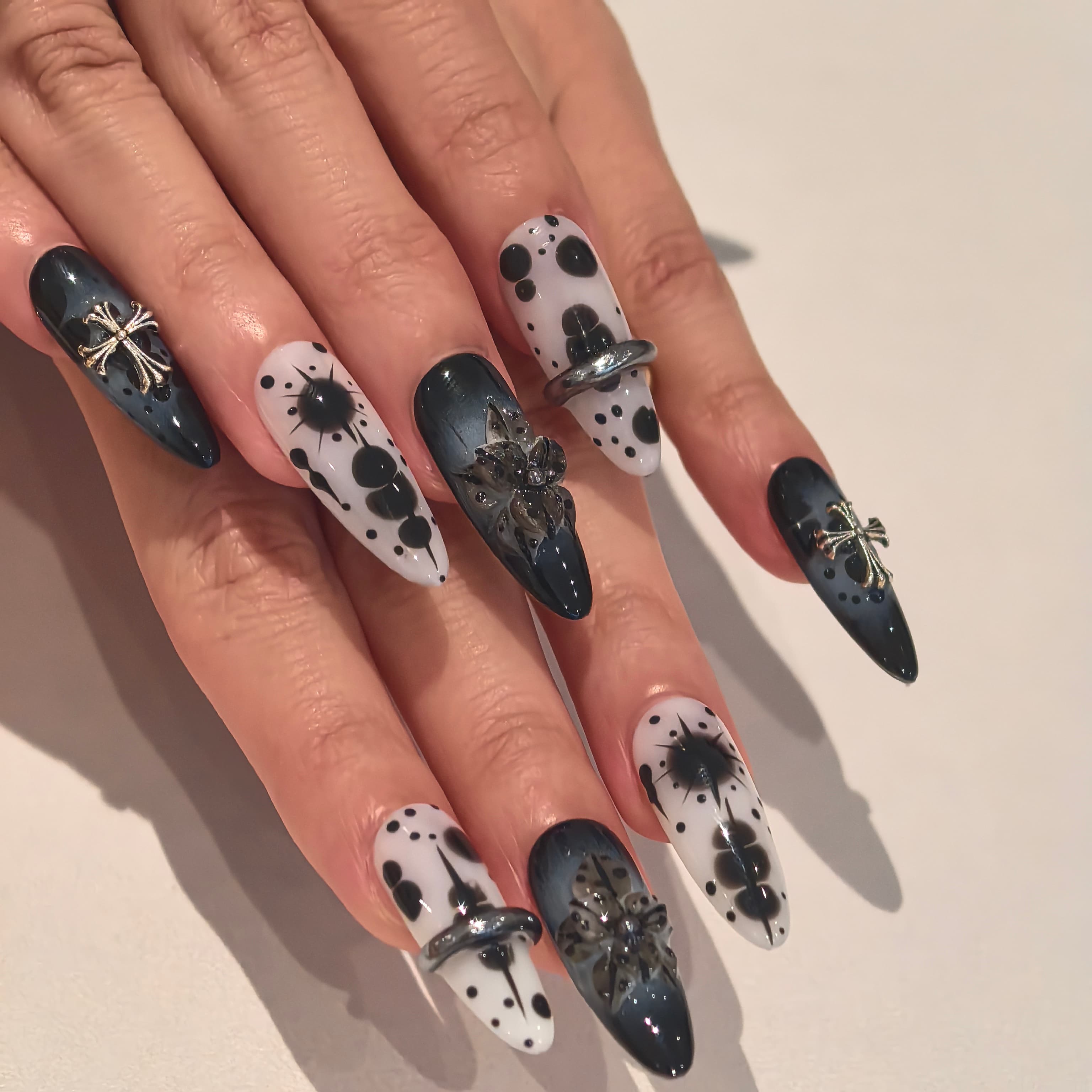 Smoky Dot