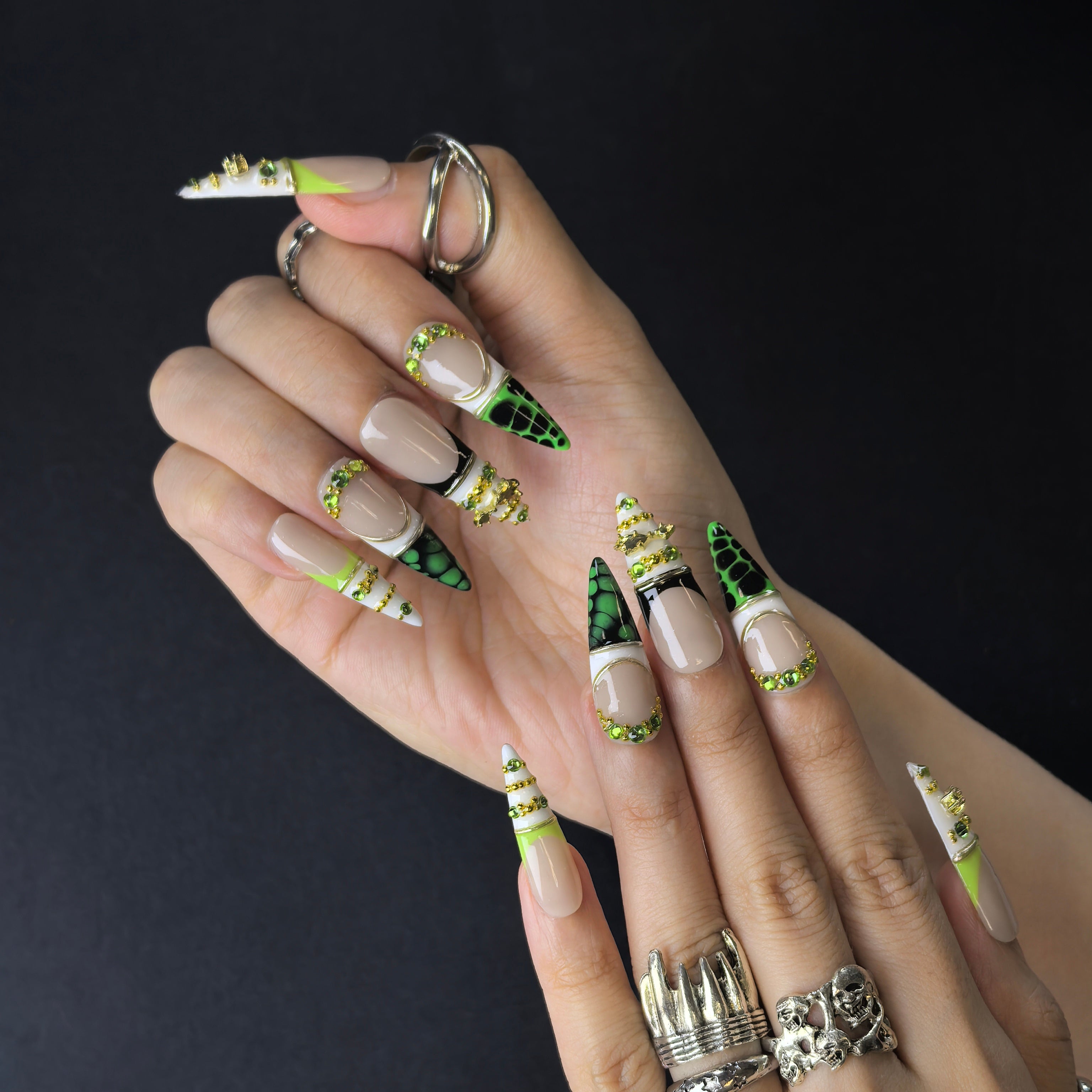 Serpent Glam