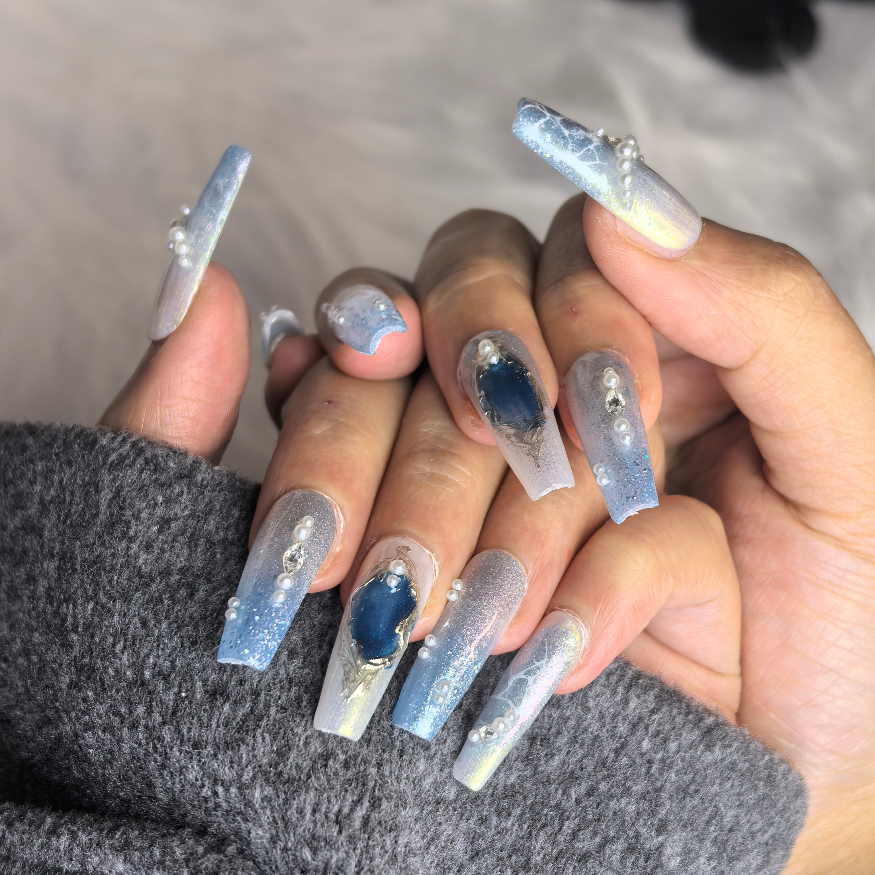 Sapphire Wing
