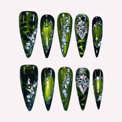 Royal Forest handmade press-on nails — gold diamond pearl heart gem nail art set in coffin and stiletto shapes by Poorguyshop