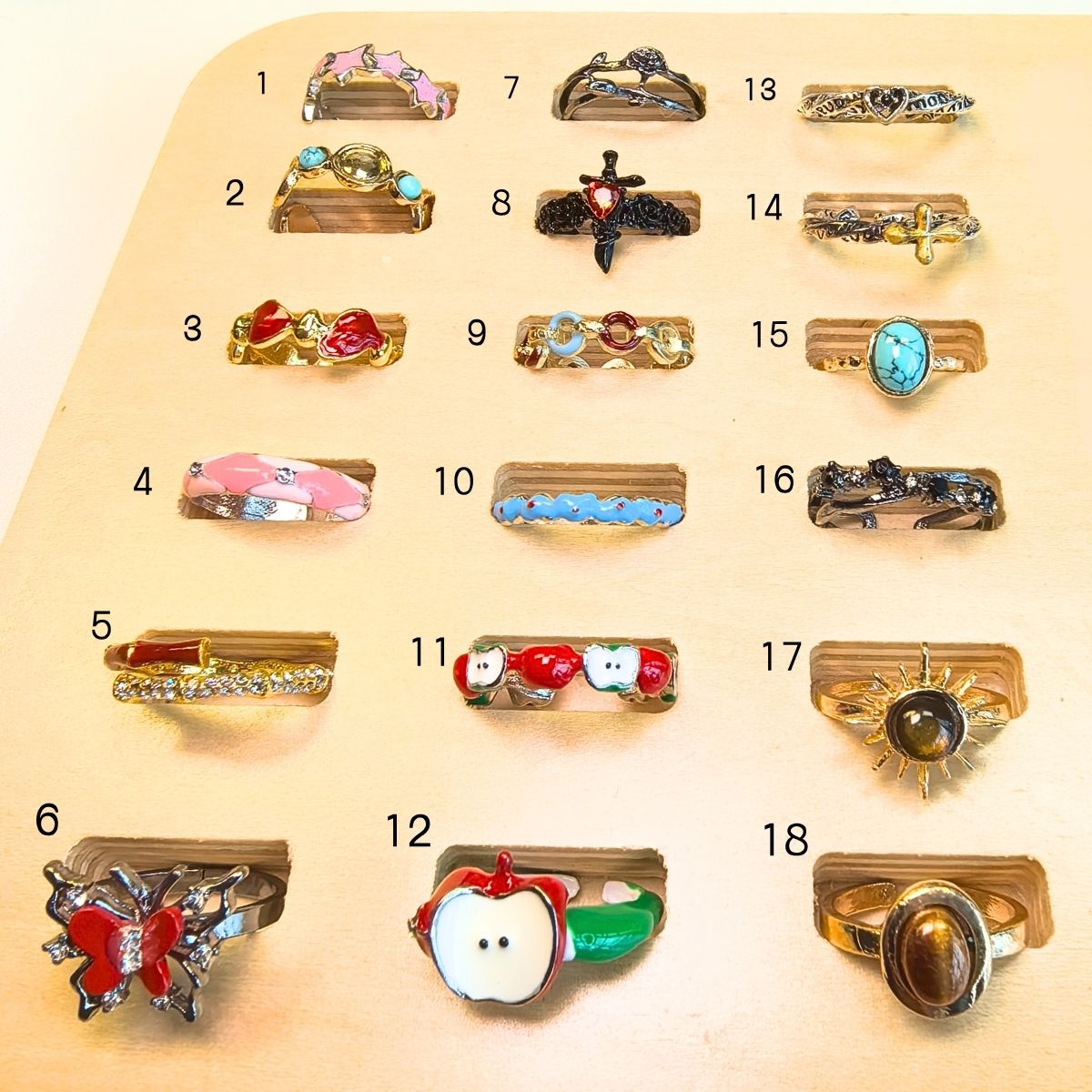 Add-On Deal 💍 Vintage Y2K Adjustable Ring