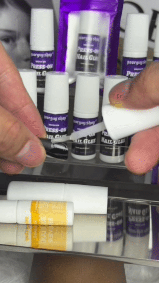 Brush-On Nail Glue